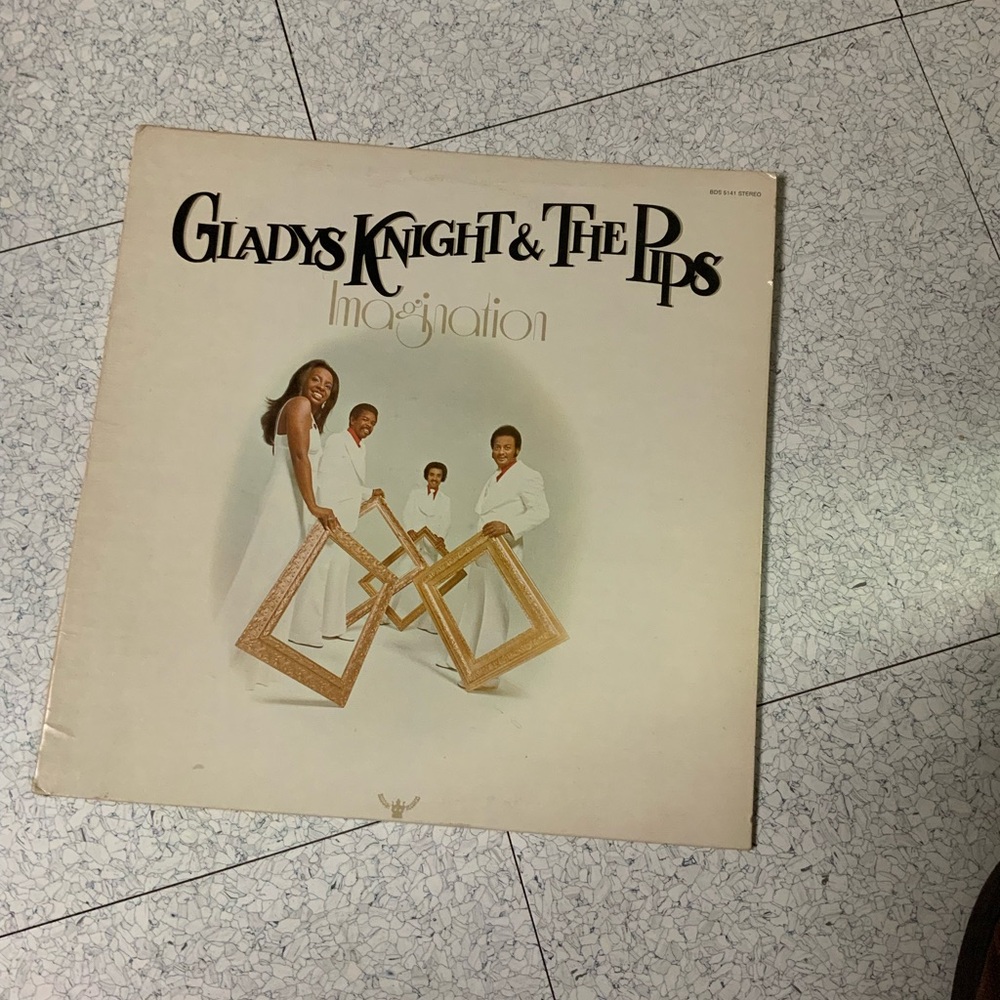 Gladys knight and the pips vinyl record. In good condition.
